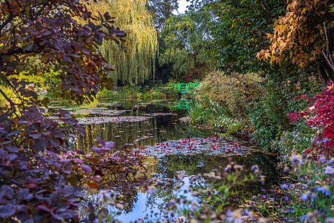 Private Giverny and Montmartre Tour With Pickup - Price and Booking
