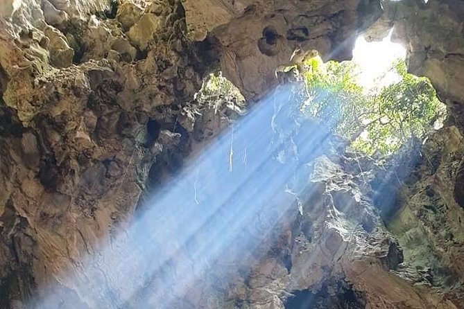 Private Guided Tour to Marble Mountain,Lady Buddha Statue &Son Tra Peak Mountain - Important Traveler Information