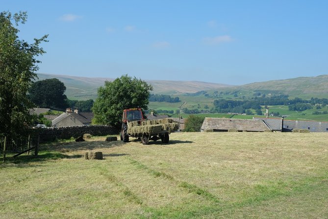 Private Hire: Yorkshire Dales From Leeds in 16 Seater Minibus - Frequently Asked Questions