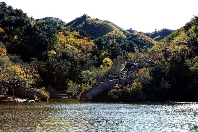 Private Huanghuacheng Great Wall Day Tour With Lunch - Meeting Point and Pickup