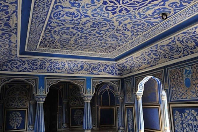 Private Overnight Jaipur Tour From Delhi - Frequently Asked Questions