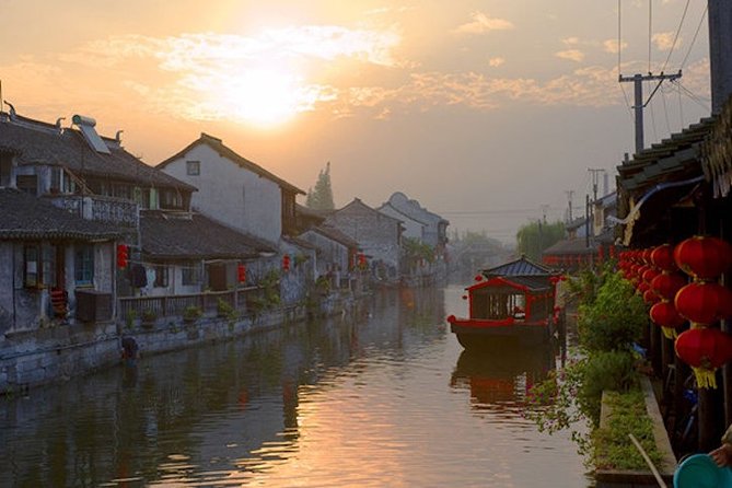 Private Shanghai Layover Tour to Fengjing Water Town With Lunch Option - Meeting and Pickup Information