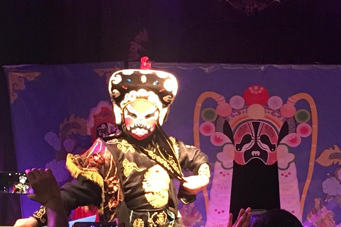 Private Tour: Experience Precious Ear Treatment,Dinner With Face-Changing Show - Tour Highlights: Dinner and Show