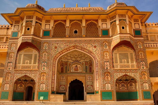 Private Transfer From Udaipur To Jaipur - Price and Reservation Information