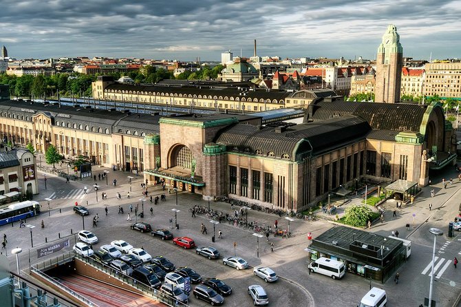 Private Transfer: Helsinki Airport HEL to Helsinki in Luxury Van - The Sum Up