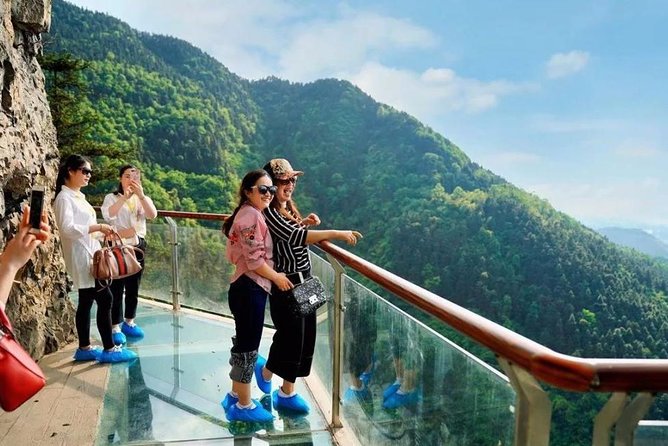 Private Transfer to Shaolin Temple or Dengfeng From Luoyang Train Station - Booking Details