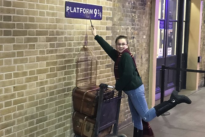 Private Transfers Between Stansted - Kings Cross & St Pancras Train Stations - Meeting and Drop-Off Points