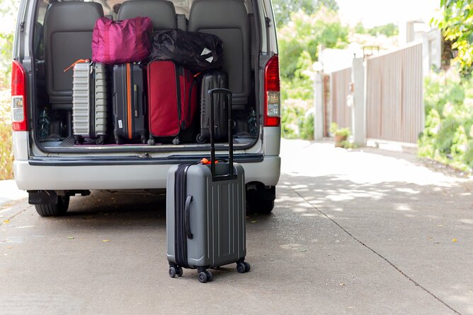 Private Transfers To/From Keflavik Airport to Sky Lagoon - Recommendations and Meeting Points
