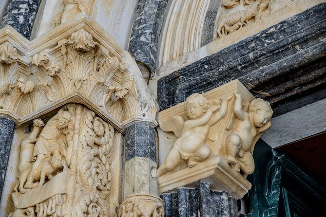 Private Trogir Walking Tour & KašTela Wine Tasting – From Split - Tour Itinerary