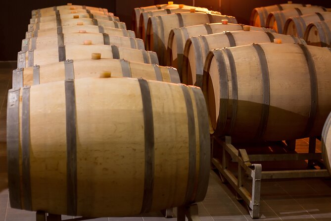 Private Wine Tasting Activity at Lipovac Winery - Pricing and Policies