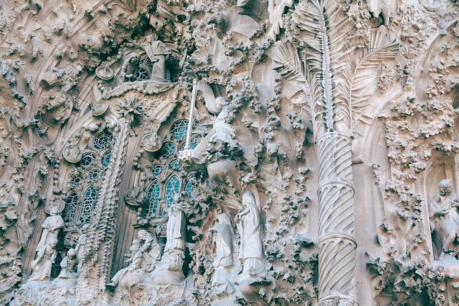 Sagrada Familia Fast Track Entry Ticket and Private Audio Tour - Reviews and Ratings