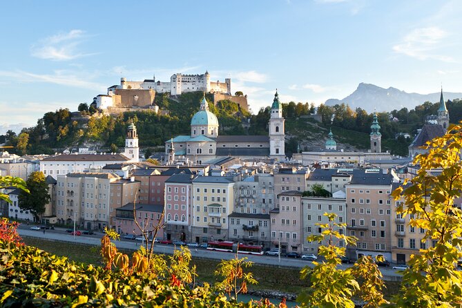 Salzburg Scavenger Hunt and Best Landmarks Self-Guided Tour - Navigation Instructions and App