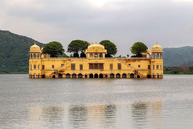 Same Day Roundtrip to Jaipur From Delhi – All Inclusive - Weather Considerations