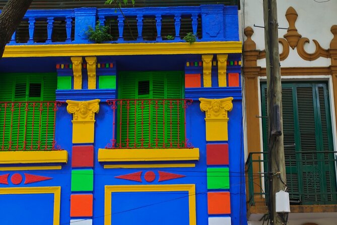 San Telmo and La Boca Private Guided Tour - Souvenir Shopping