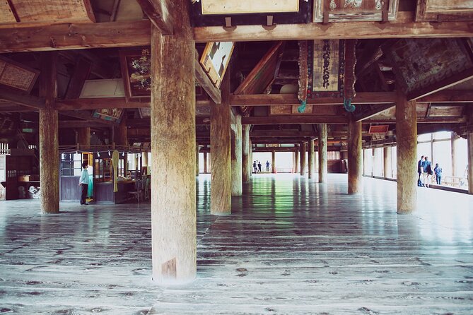 Serenade by the Sea: A Musical Voyage in Miyajima /Tour and Music