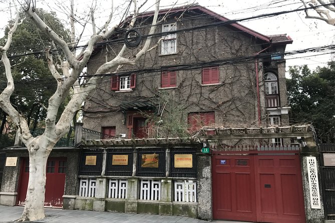 Shanghai Private Cultural Tour of Former French Concession and the Bund - Highlights of the Bund