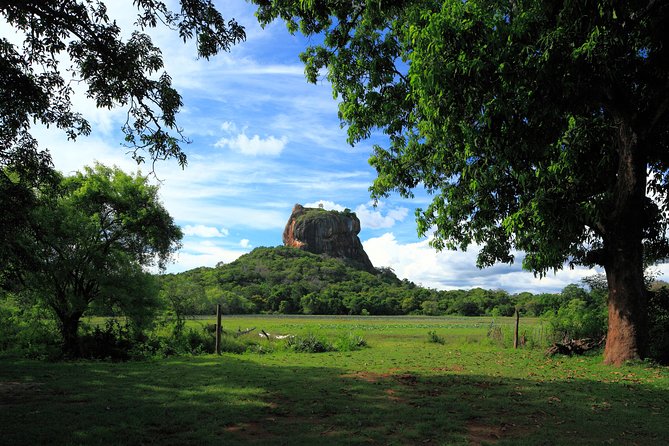 Sigiriya and Dambulla Cave From Kalutara - Reservation