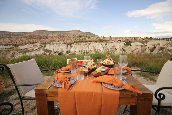 Sunset Picnic or Sunrise Breakfast in Cappadocia Red Valley