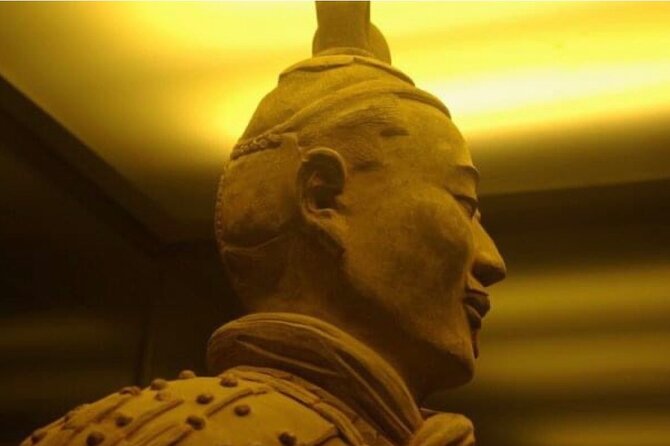 Terracotta Army Tour, Muslim Quarter and Dayanta Fountain Show - Location: Xian, China