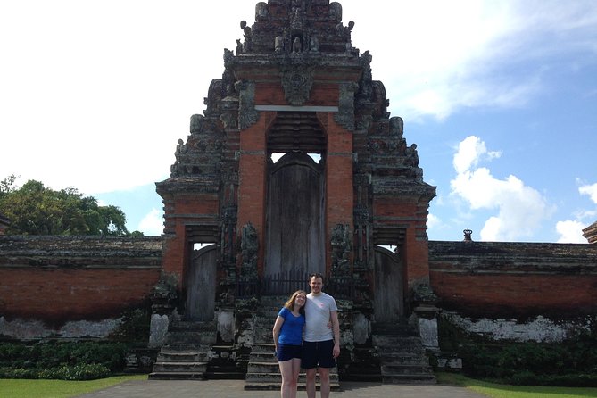 The Beauty of Bali : Bedugul, Taman Ayun Temple and Tanah Lot Temple Tour. - Sunset at Tanah Lot