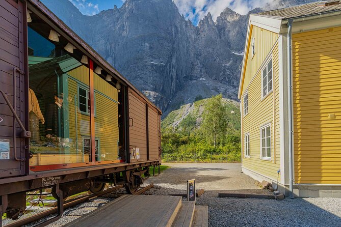 The Golden Train on Rauma Railway in Romsdalen - Additional Information and Reviews