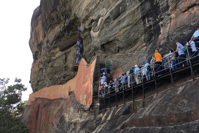 The Top 10 Car & Driver Private Tour for Week Start From Colombo - Directions Details