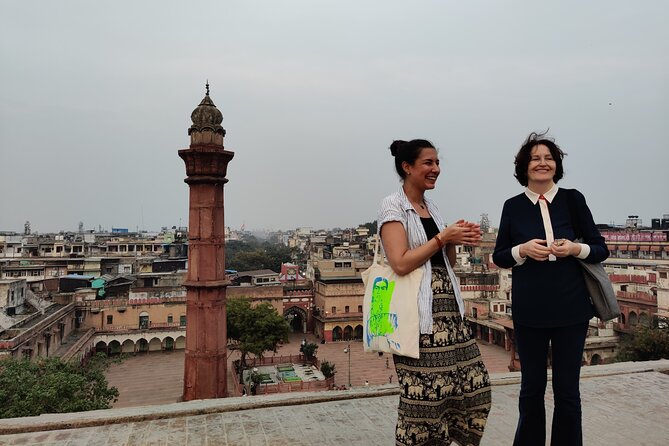 Tour Through Temples, Public Markets and Food in Old Delhi - Booking Information