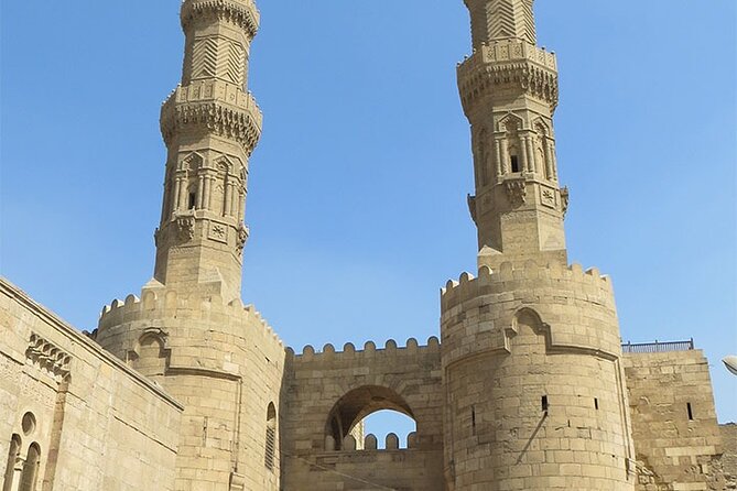 Tour to El Moez Street With Al Azhar Park With Dinner - Additional Details