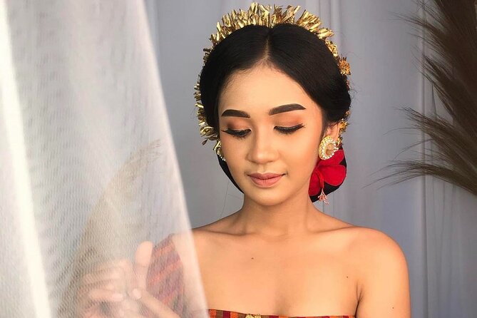 Traditional Bali Costume Rental and Photoshoot Seminyak - Photo Session Details