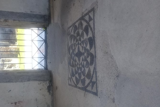 Transfer From Naples Train Station With 2 Stops (Herculaneum & Pompeii) - Directions