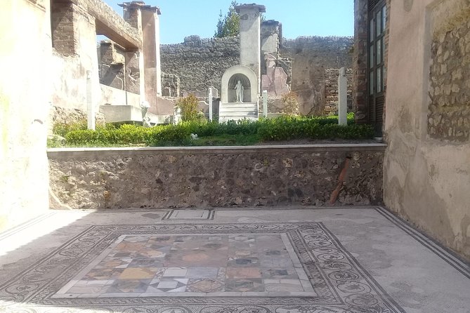 Transfer From Salerno Area to Naples With a 2hr Stop at Pompeii (1-8 Pax) - The Sum Up