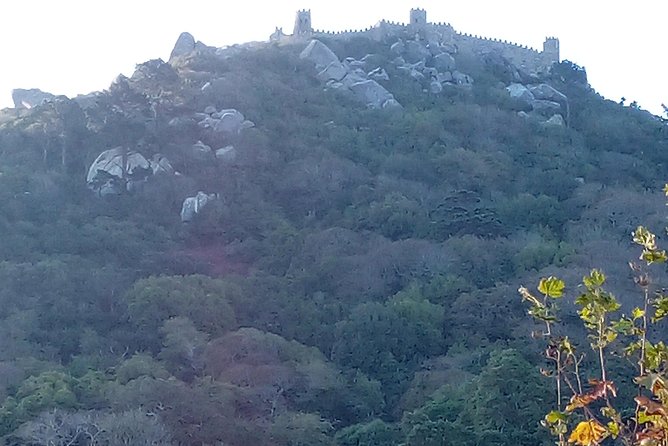 Transfer Lisbon to Sintra(3pax) - Frequently Asked Questions