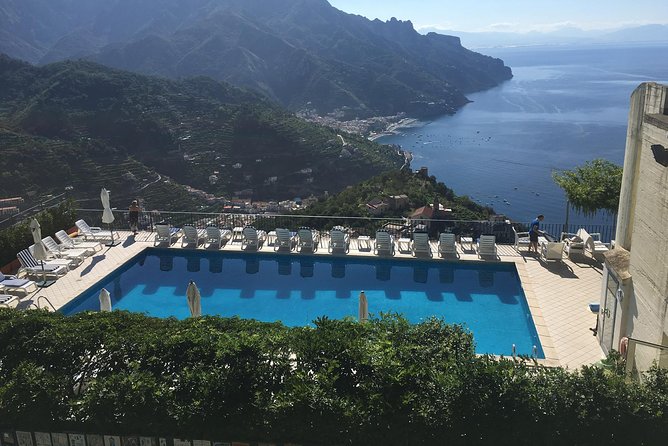 Transfer Naples to Amalfi and Stop in Pompeii - Lunch in Pompeii