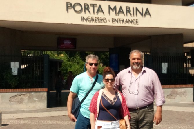 Transfer Sorrento To/From Fiumicino FCO Airport Optional Pompeii Stop - Background