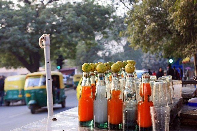 Transit Tour-Guided Best Old Delhis Attractions & Food Tour - Price and Reservation