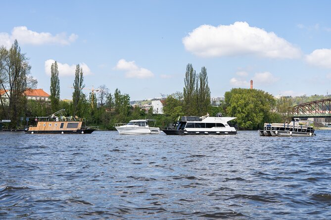 VIP Prague YachtBoat PONTOON Experience: All-You-Can-Drink - Cancellation Policy Overview