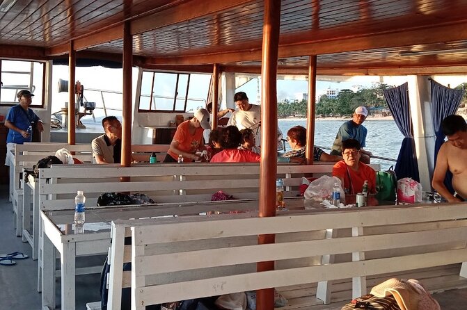 Watching Best Sunset View &Having Seafood BBQ Lunch on the Cruise - Weather and Cancellation Policy