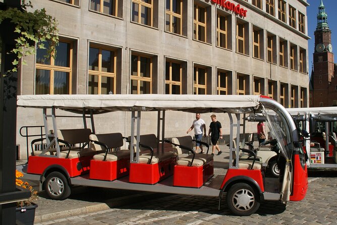 Wroclaw Tour, Licensed Guide + Electric Car, 2h, Gr. 13-15 People