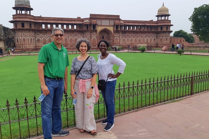 01 Day Agra Tour With Taj Mahal and Agra Fort With Lunch - The Sum Up