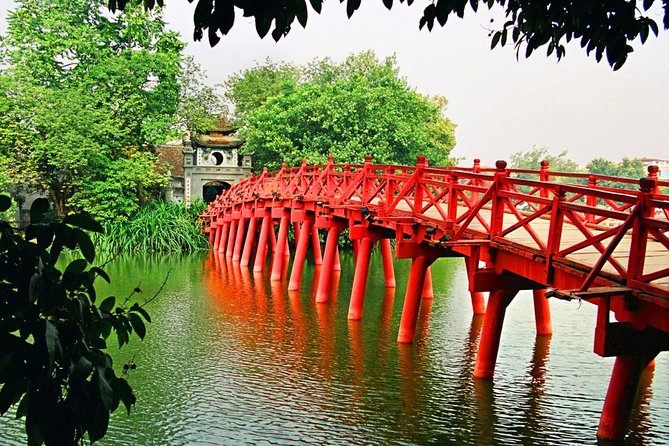 1-Day Hanoi City Sightseeing With Cyclo Tour - Itinerary Highlights