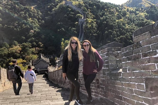 1 Day Romantic Tour in Oriental Provence Lavender Manor and Mutianyu Great Wall - Mutianyu Great Wall Exploration