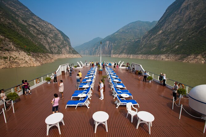 11D10N Yangtze River Panorama Cruises: Chongqing to Shanghai - Accessibility and Participation