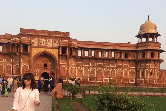 2 Days Agra Taj Mahal Tour by Gatimaan Express Train - The Sum Up