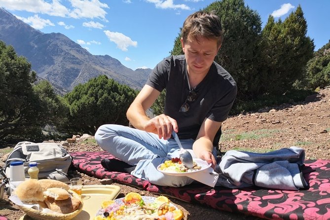 3 Day Trek Berber Villages and Three Valleys - Accommodation Options