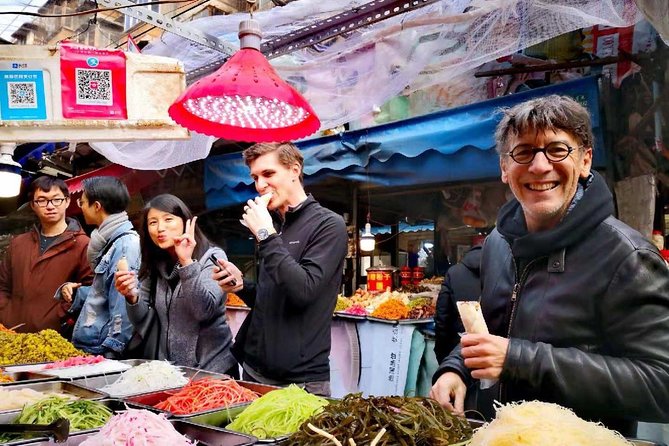 3-Hour Walking Tour to Discover Original Hutongs With a 100% Beijinger - Booking Process
