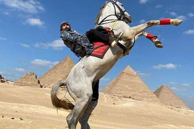 3 Hours Tour to Giza Pyramids & Sphinx With a Camel - Private Tour - Tour Overview
