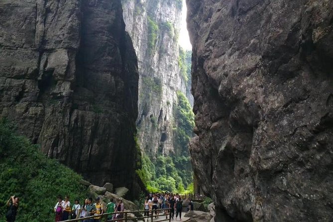 4-Day Chongqing Private Tour With the Dazu Carving and Overnight in Wulong Karst - Booking Information