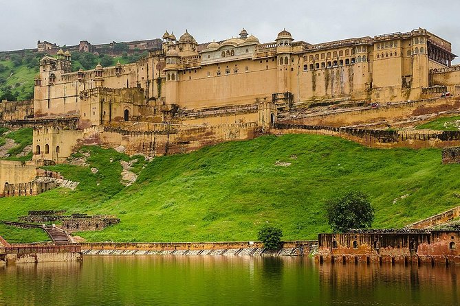 4 Day Golden Triangle With Ranthambore Tiger Safari From Delhi - Day 3: Jaipur Exploration