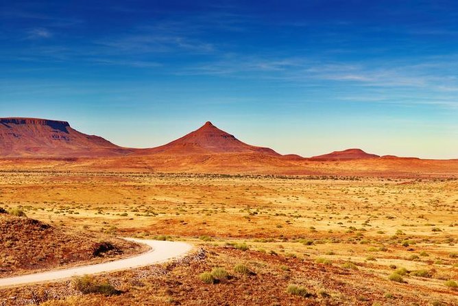4 Day Sossusvlei and Swakopmund Lodging - Vegetarian Options and Restrictions