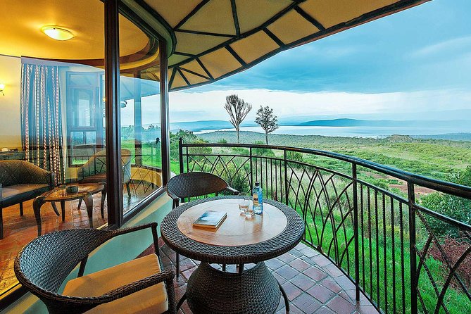 5-Days Refreshing Safari at Masai Mara, Lake Nakuru and Naivasha. - Booking Process and Availability Check